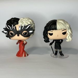 Set of 2 Disney Cruella Funko Pops Out of Box